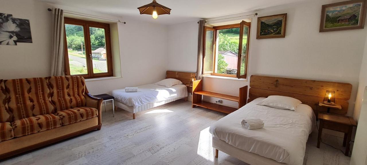 Spacieux Et Confortables Gites A Proximite Randonnees, Lacs, Ski Nature Sondernach 外观 照片