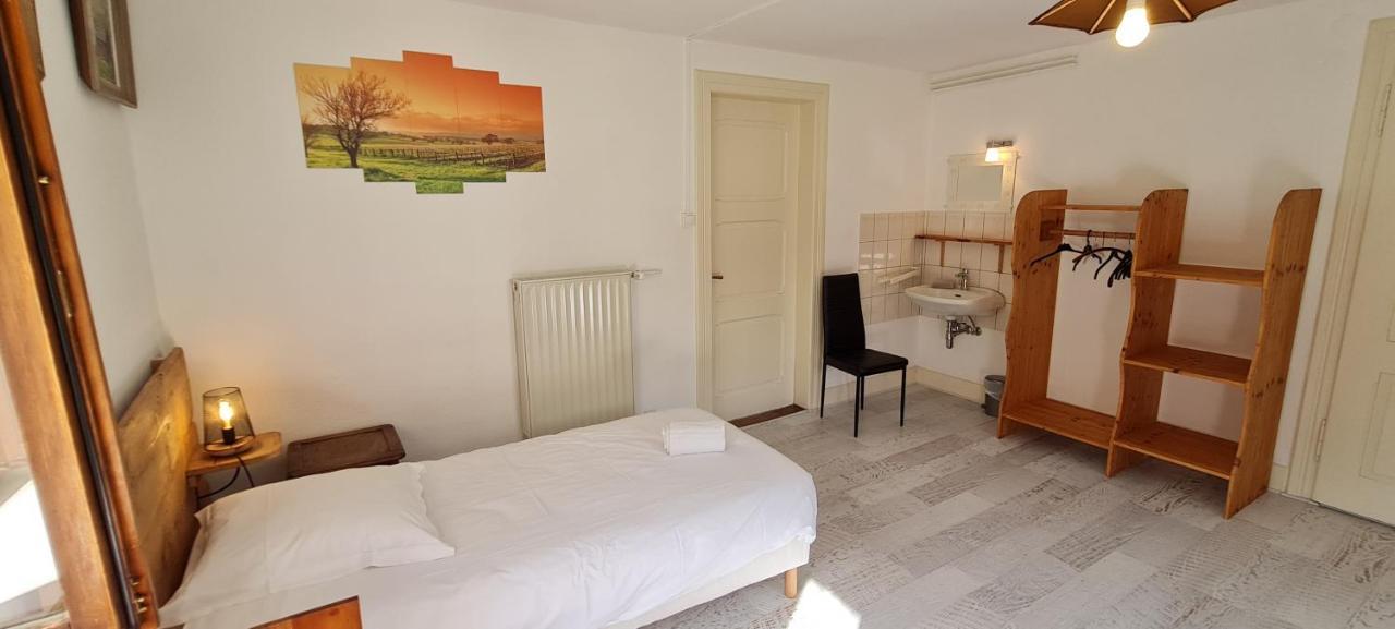 Spacieux Et Confortables Gites A Proximite Randonnees, Lacs, Ski Nature Sondernach 外观 照片